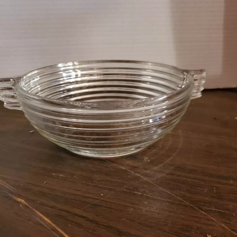 Vintage Hocking "MANHATTAN" 4 1/2 Inch Sauce Bowl!!